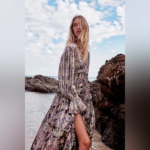 NWT! 🐚 Free People | ROCOCO SAND | Cara Metallic Floral V Neck Kaftan Small - Picture 8 of 11
